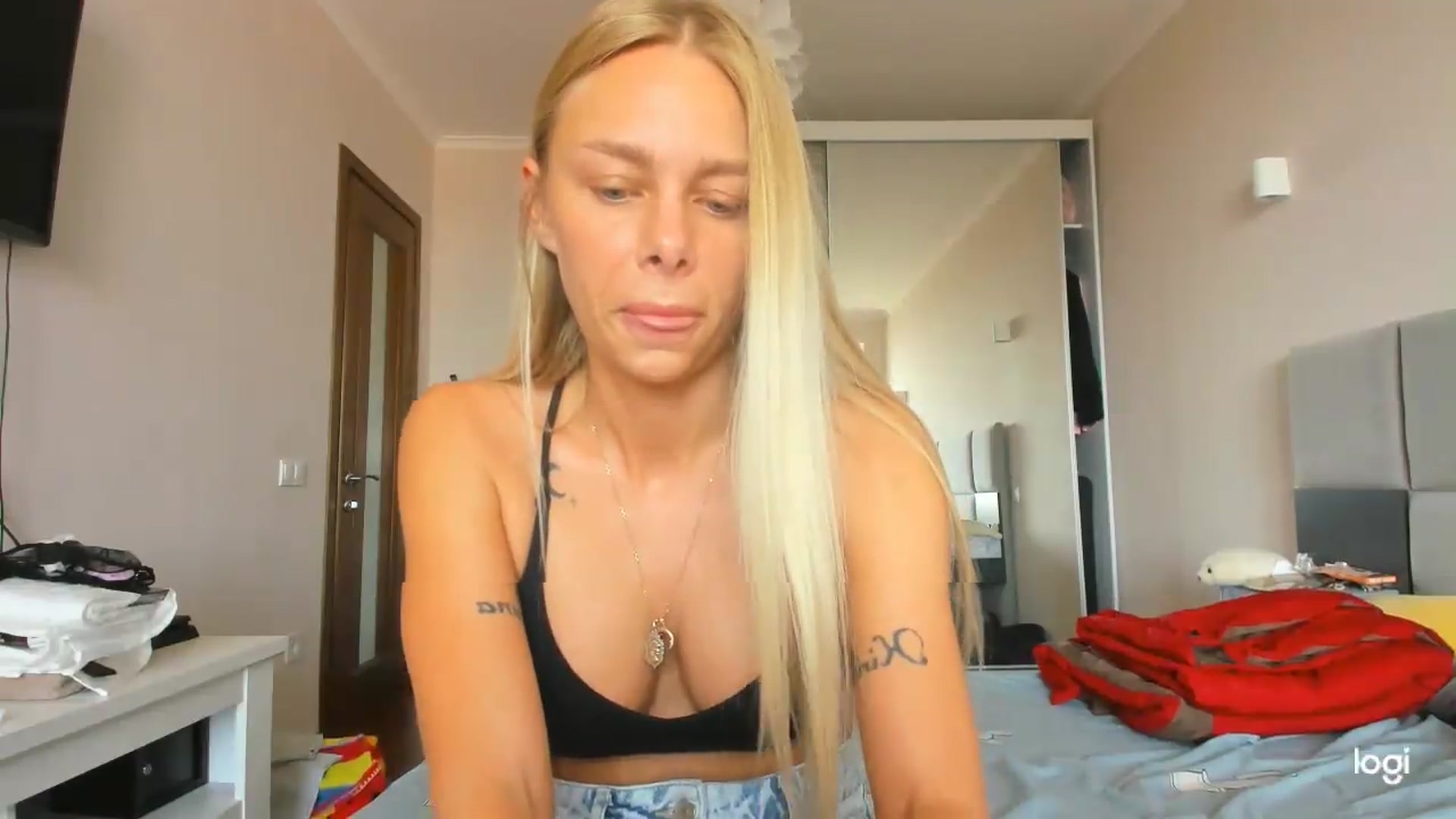 Gallery image thumbnail from Librarys_bb's myfreecams stream on, 08/07/2026, 09:40 image 7 of 20