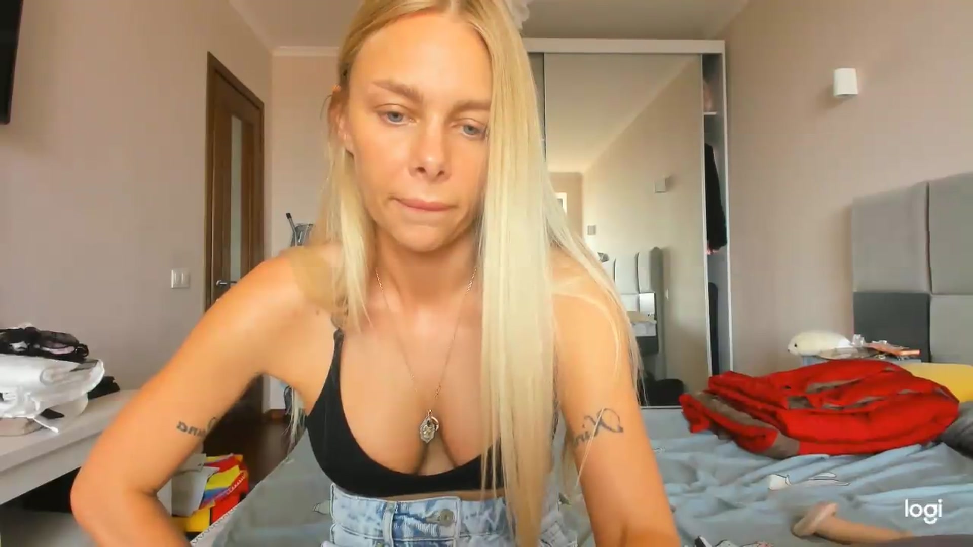 Gallery image thumbnail from Librarys_bb's myfreecams stream on, 08/07/2026, 10:10 image 11 of 20