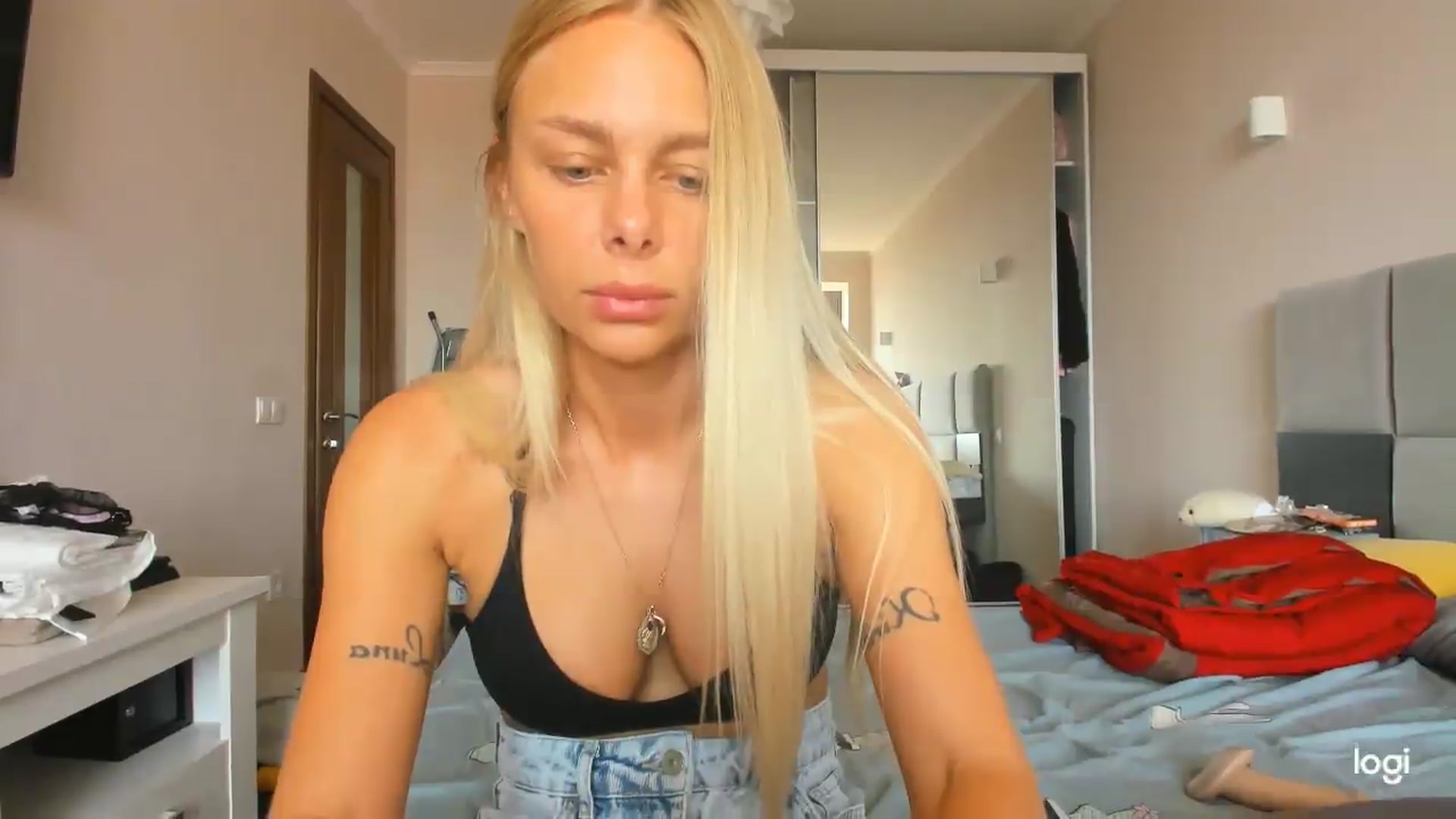 Gallery image thumbnail from Librarys_bb's myfreecams stream on, 08/07/2026, 10:10 image 12 of 20