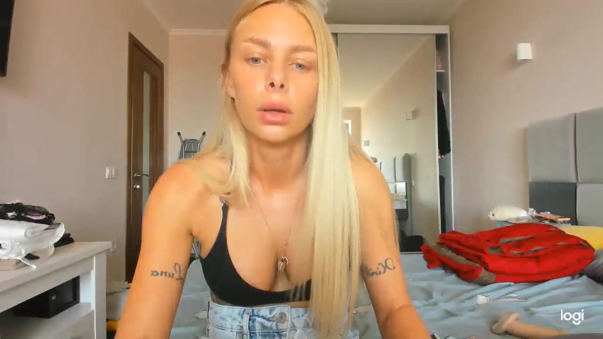 Gallery image thumbnail from Librarys_bb's myfreecams stream on, 08/07/2026, 10:10 image 13 of 20