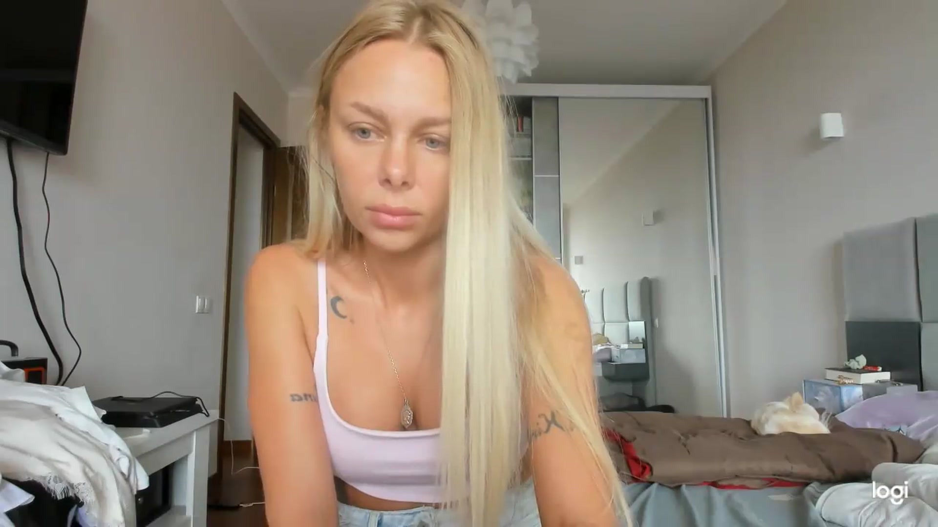 Gallery image thumbnail from Librarys_bb's myfreecams stream on, 09/02/2026, 09:37 image 2 of 20