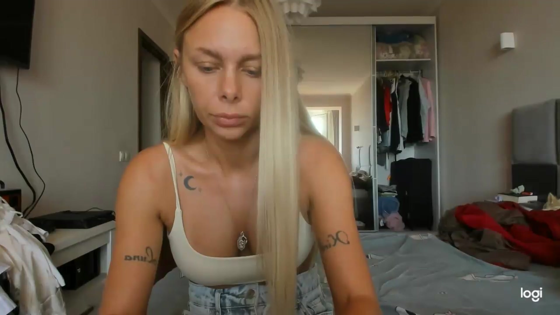 Gallery image thumbnail from Librarys_bb's myfreecams stream on, 09/03/2026, 10:09 image 13 of 20