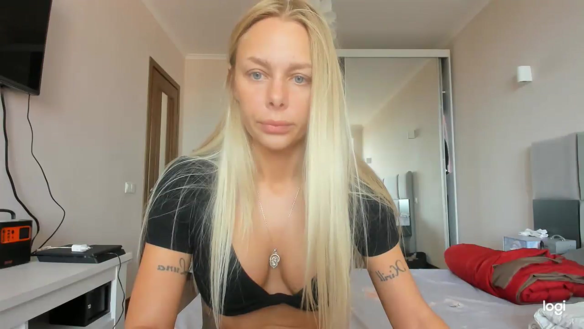 Gallery image thumbnail from Librarys_bb's myfreecams stream on, 09/05/2026, 07:48 image 11 of 20