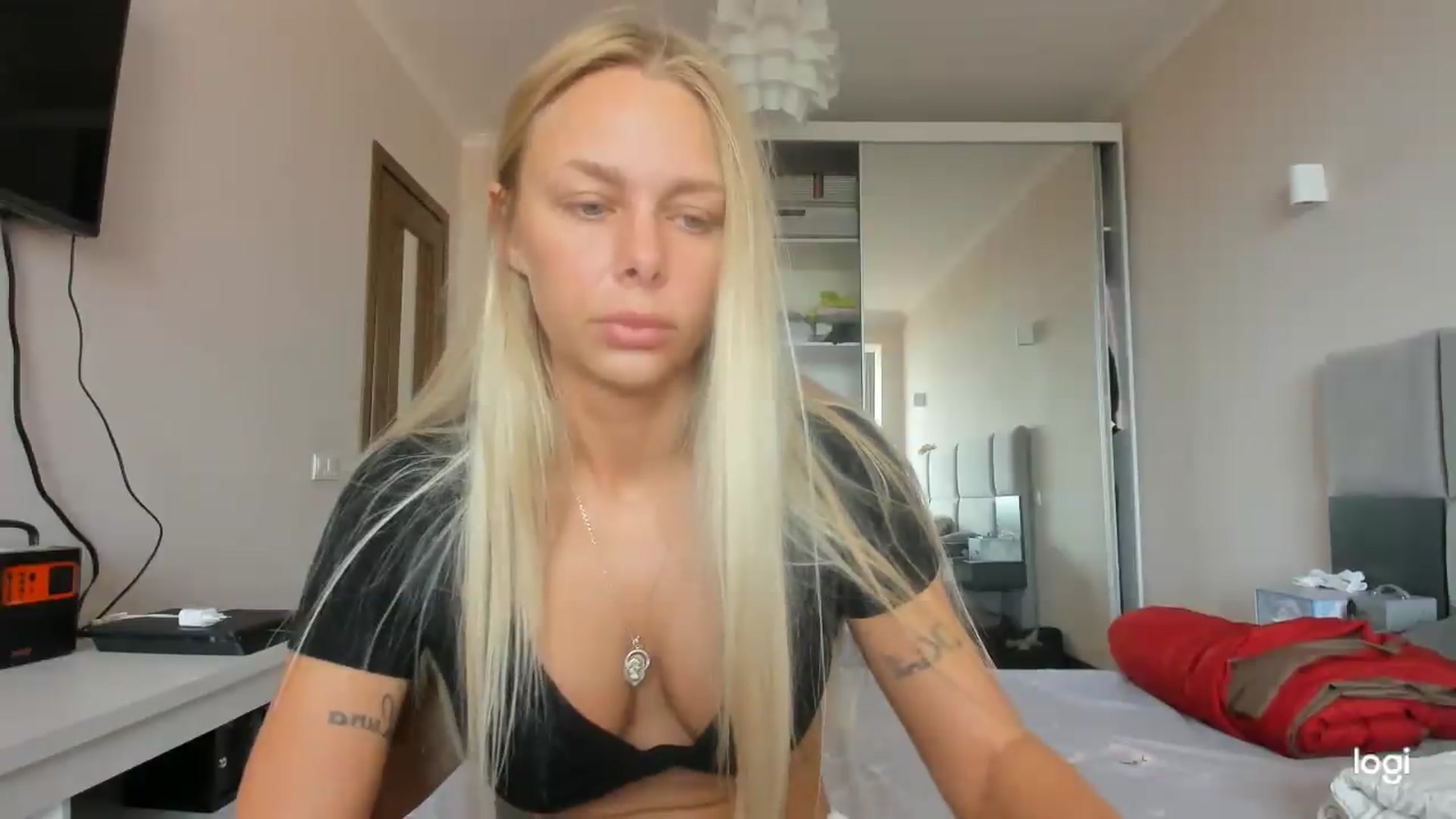Gallery image thumbnail from Librarys_bb's myfreecams stream on, 09/05/2026, 07:48 image 19 of 20