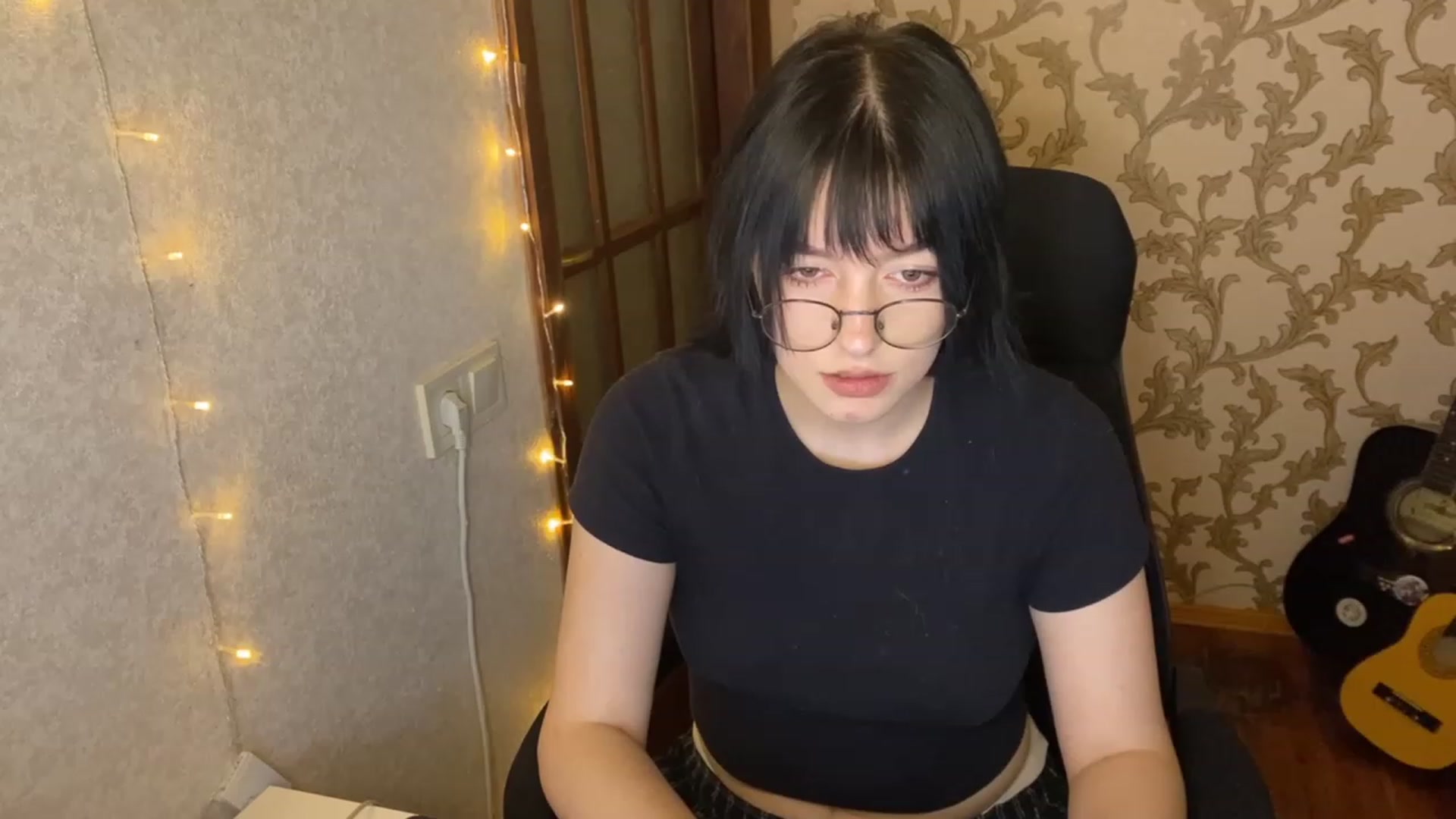 Gallery image thumbnail from Licorice_Alia's myfreecams stream on, 12/30/2022, 19:12 image 1 of 20