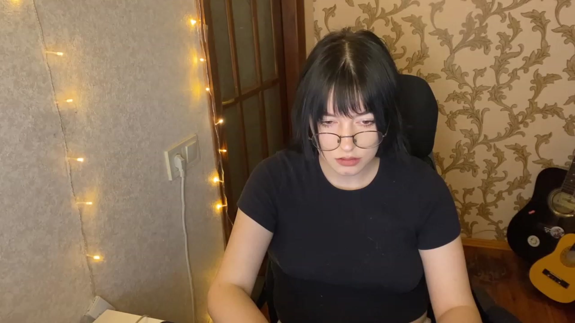 Gallery image thumbnail from Licorice_Alia's myfreecams stream on, 12/30/2022, 19:12 image 14 of 20