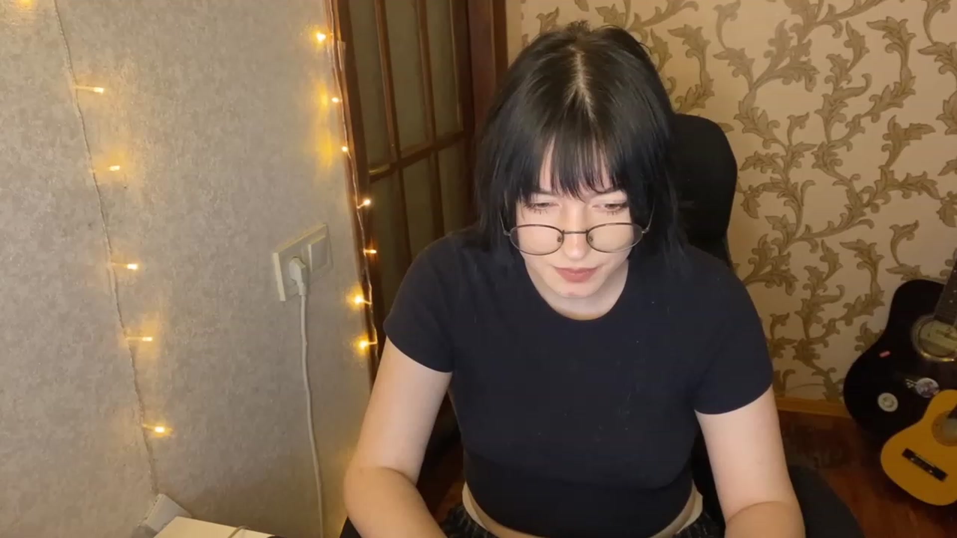 Gallery image thumbnail from Licorice_Alia's myfreecams stream on, 12/30/2022, 19:12 image 4 of 20