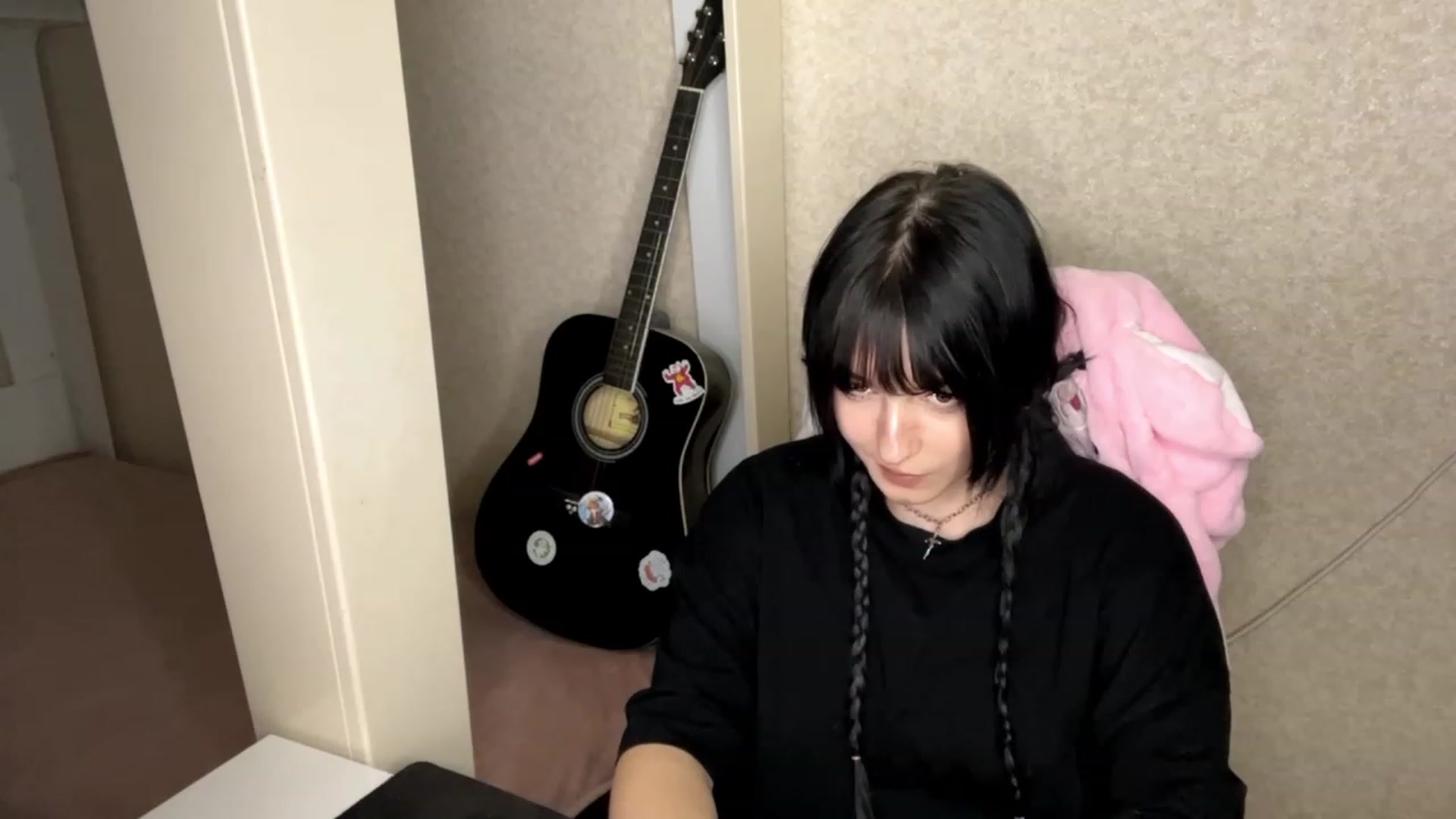 Gallery image thumbnail from Licorice_Alia's myfreecams stream on, 01/18/2023, 16:47 image 18 of 20