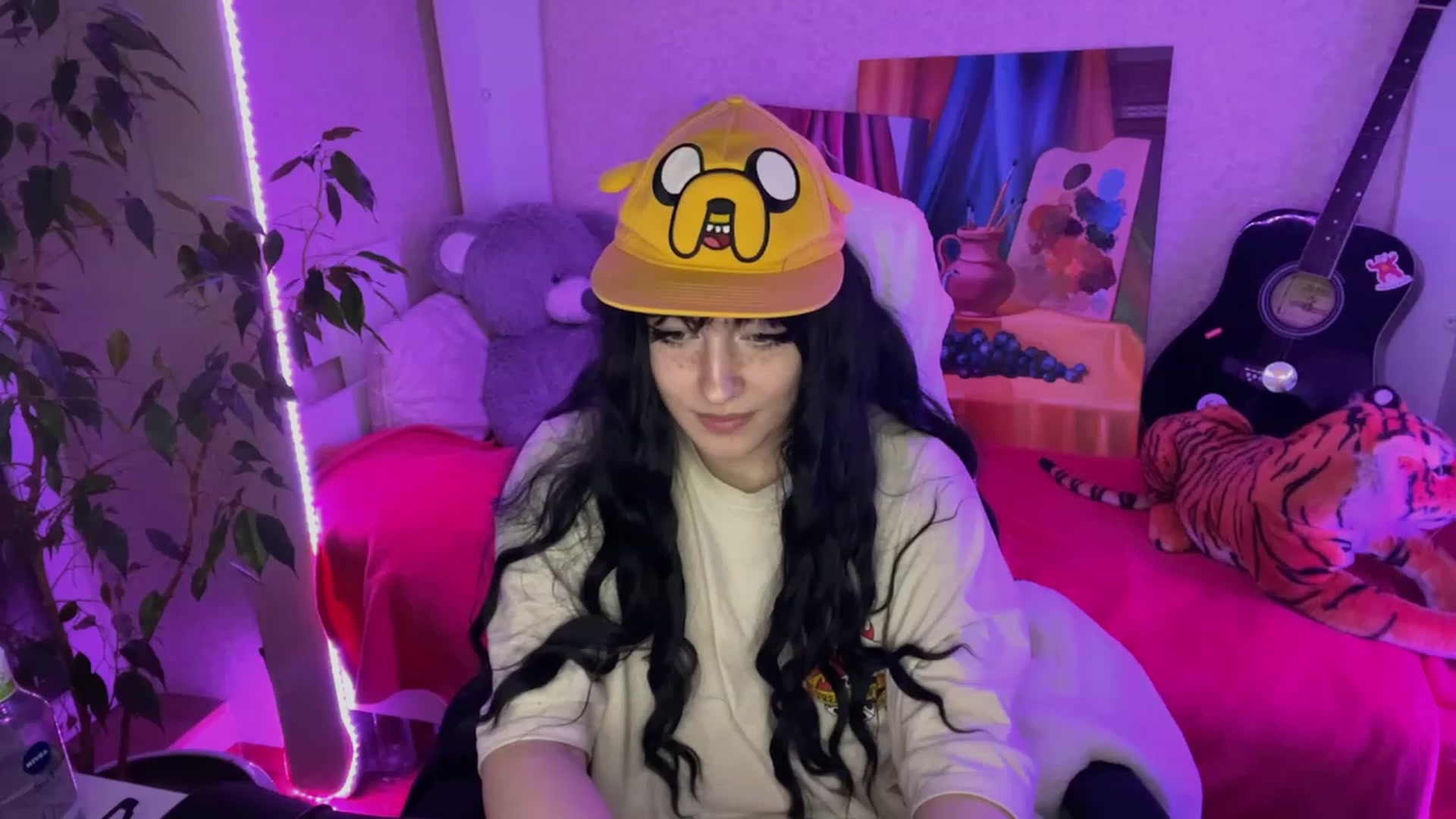 Gallery image thumbnail from Licorice_Alia's myfreecams stream on, 02/04/2023, 02:45 image 17 of 20