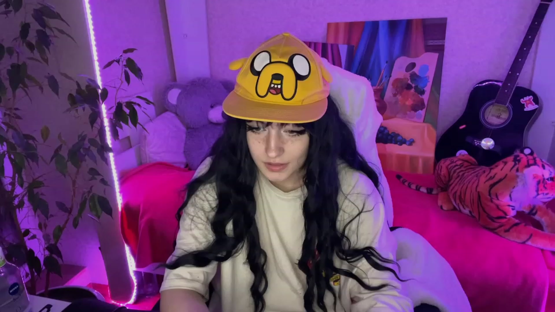 Gallery image thumbnail from Licorice_Alia's myfreecams stream on, 02/04/2023, 02:45 image 2 of 20