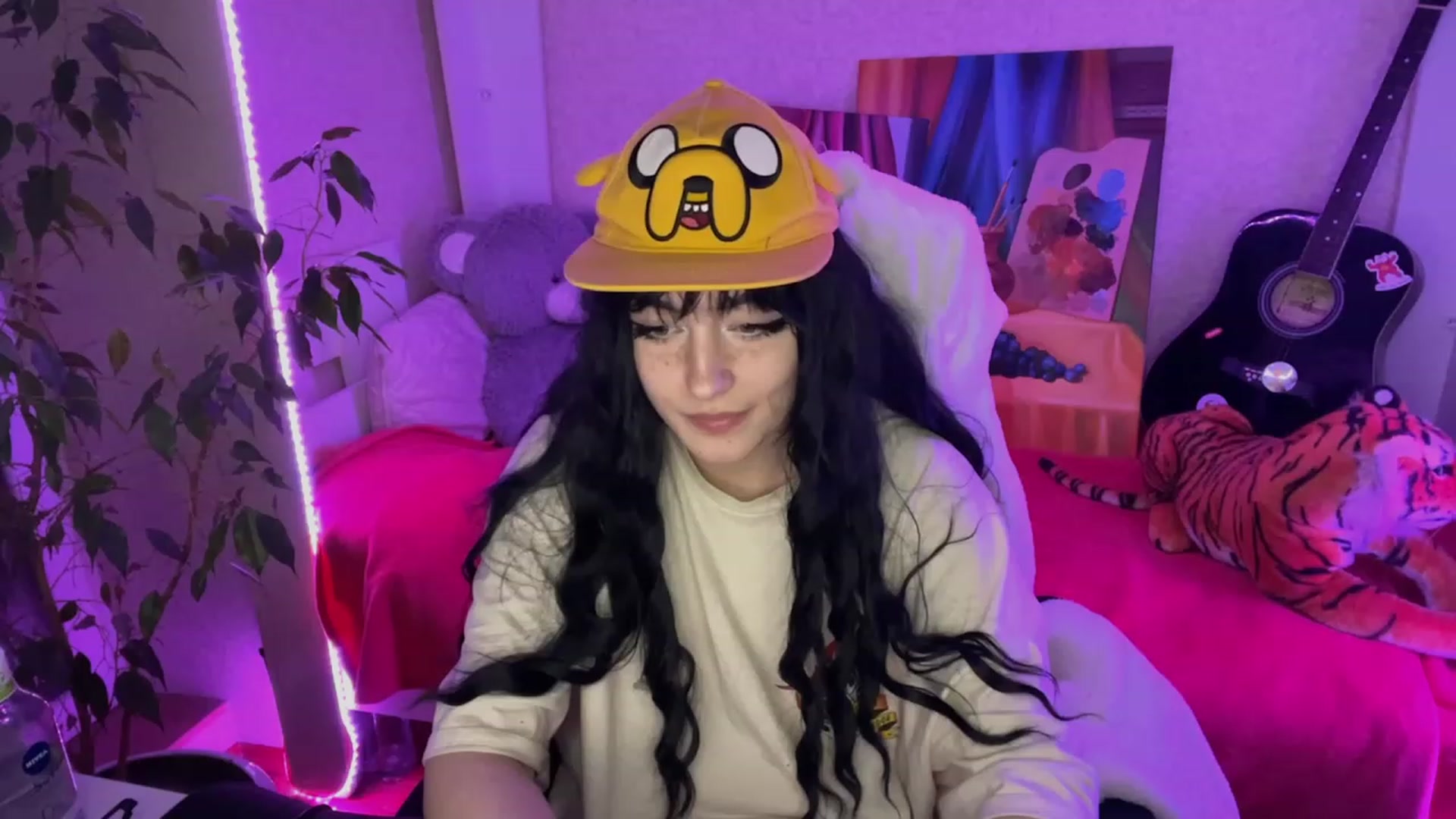 Gallery image thumbnail from Licorice_Alia's myfreecams stream on, 02/04/2023, 02:45 image 3 of 20
