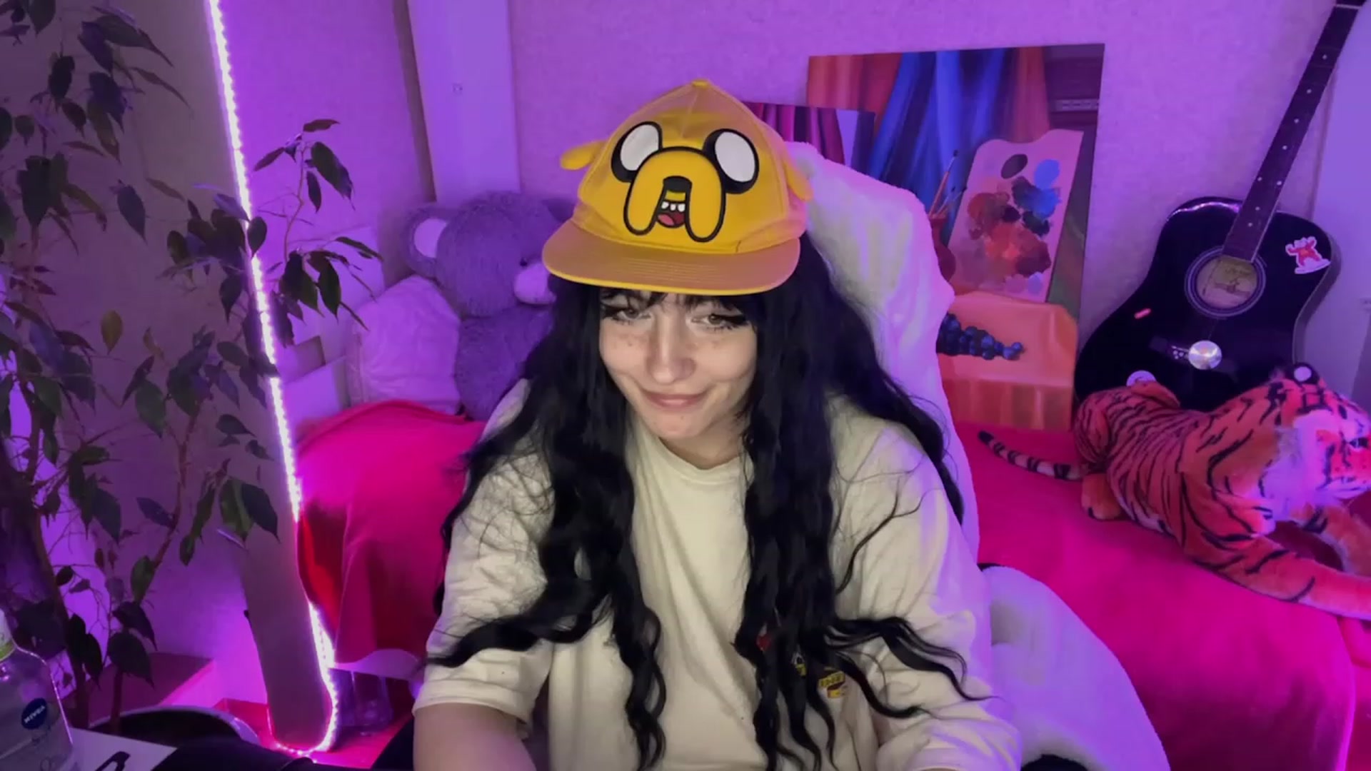 Gallery image thumbnail from Licorice_Alia's myfreecams stream on, 02/04/2023, 02:45 image 4 of 20