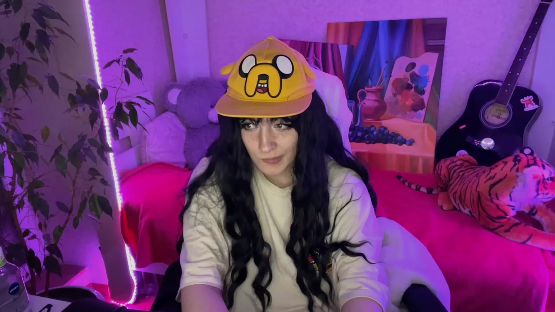 Gallery image thumbnail from Licorice_Alia's myfreecams stream on, 02/04/2023, 02:45 image 12 of 20