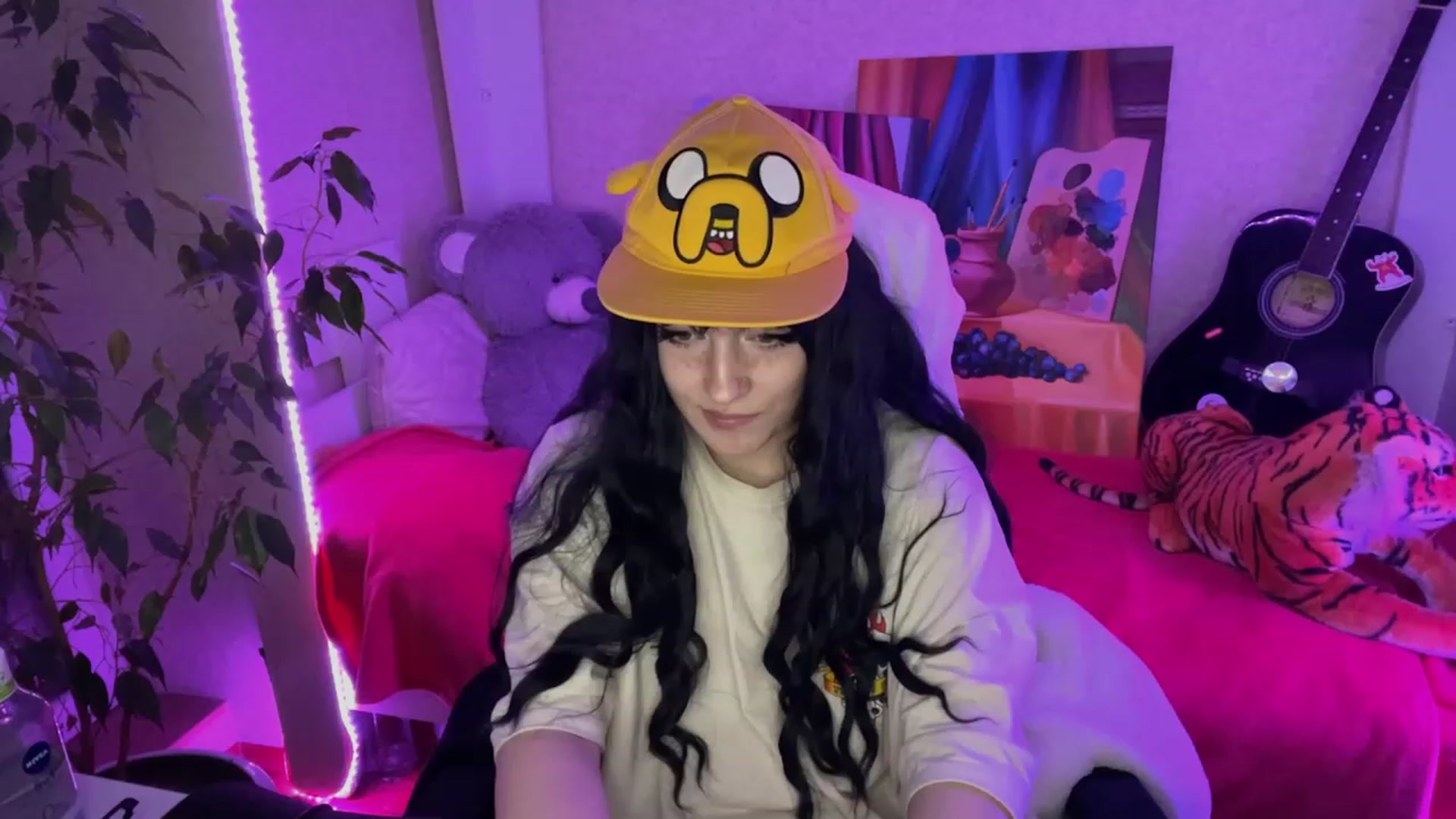 Gallery image thumbnail from Licorice_Alia's myfreecams stream on, 02/04/2023, 02:45 image 18 of 20