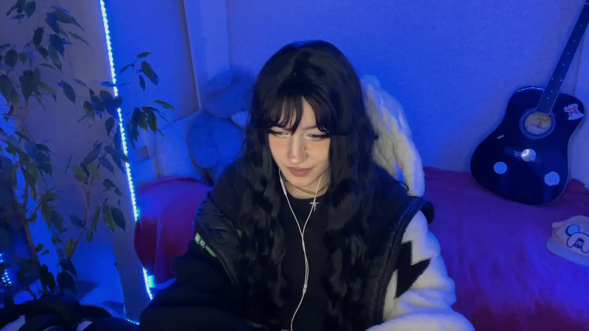 Gallery image thumbnail from Licorice_Alia's myfreecams stream on, 02/04/2023, 23:47 image 17 of 20