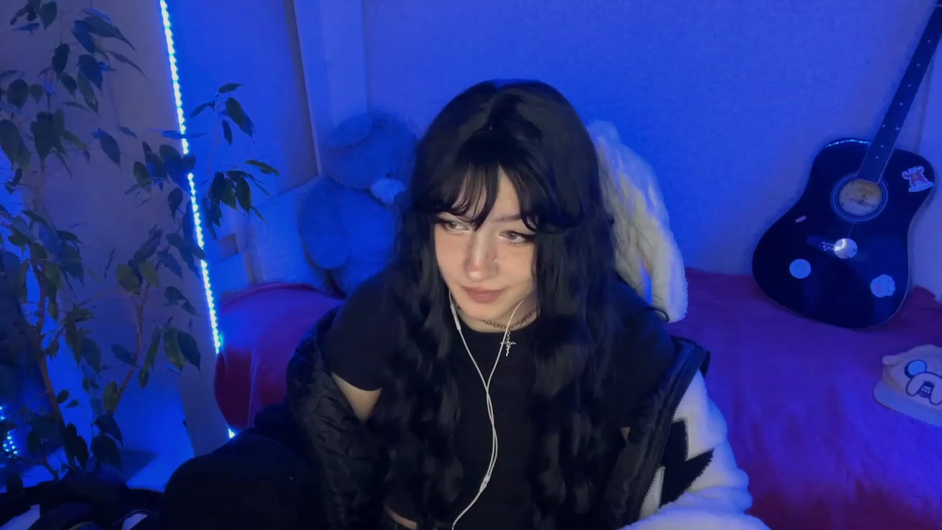 Gallery image thumbnail from Licorice_Alia's myfreecams stream on, 02/04/2023, 23:47 image 9 of 20