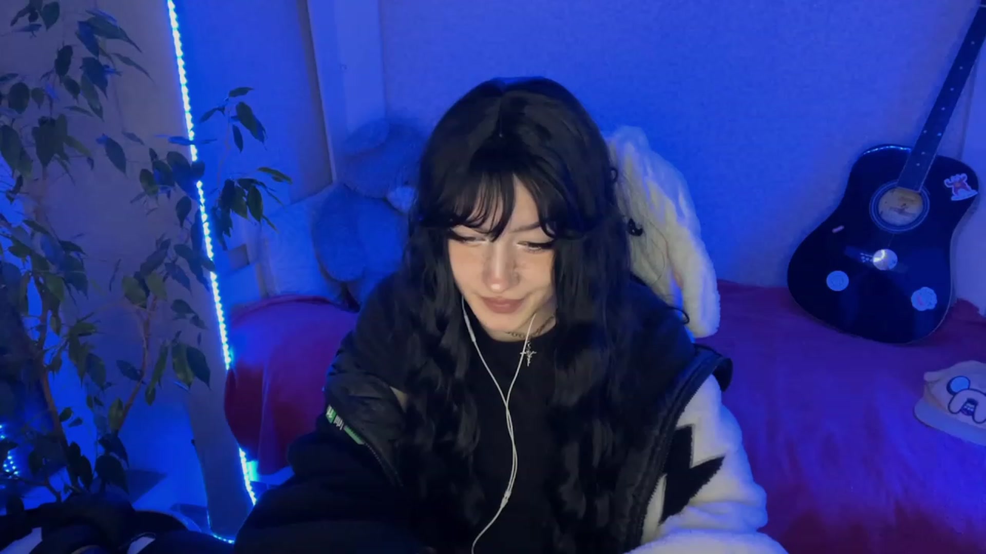 Gallery image thumbnail from Licorice_Alia's myfreecams stream on, 02/04/2023, 23:47 image 8 of 20