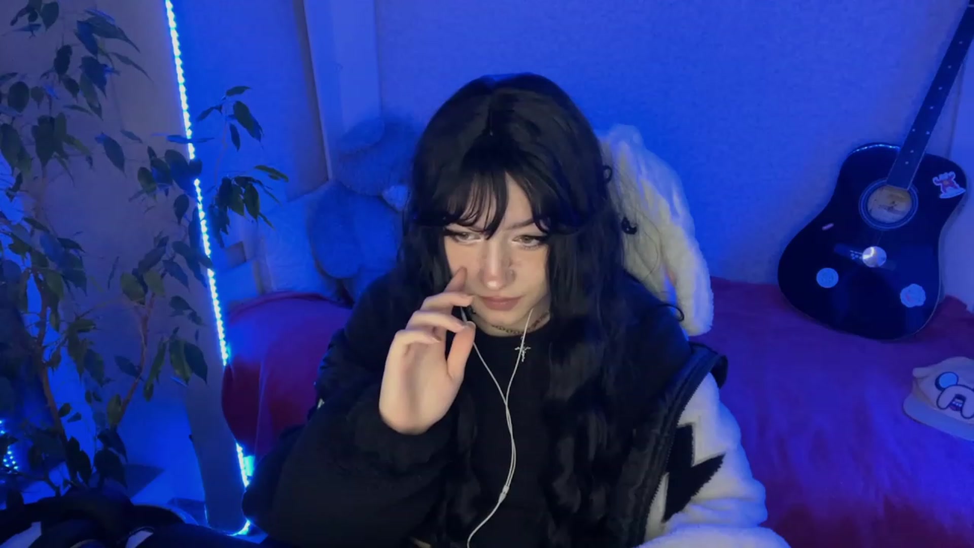 Gallery image thumbnail from Licorice_Alia's myfreecams stream on, 02/04/2023, 23:47 image 6 of 20
