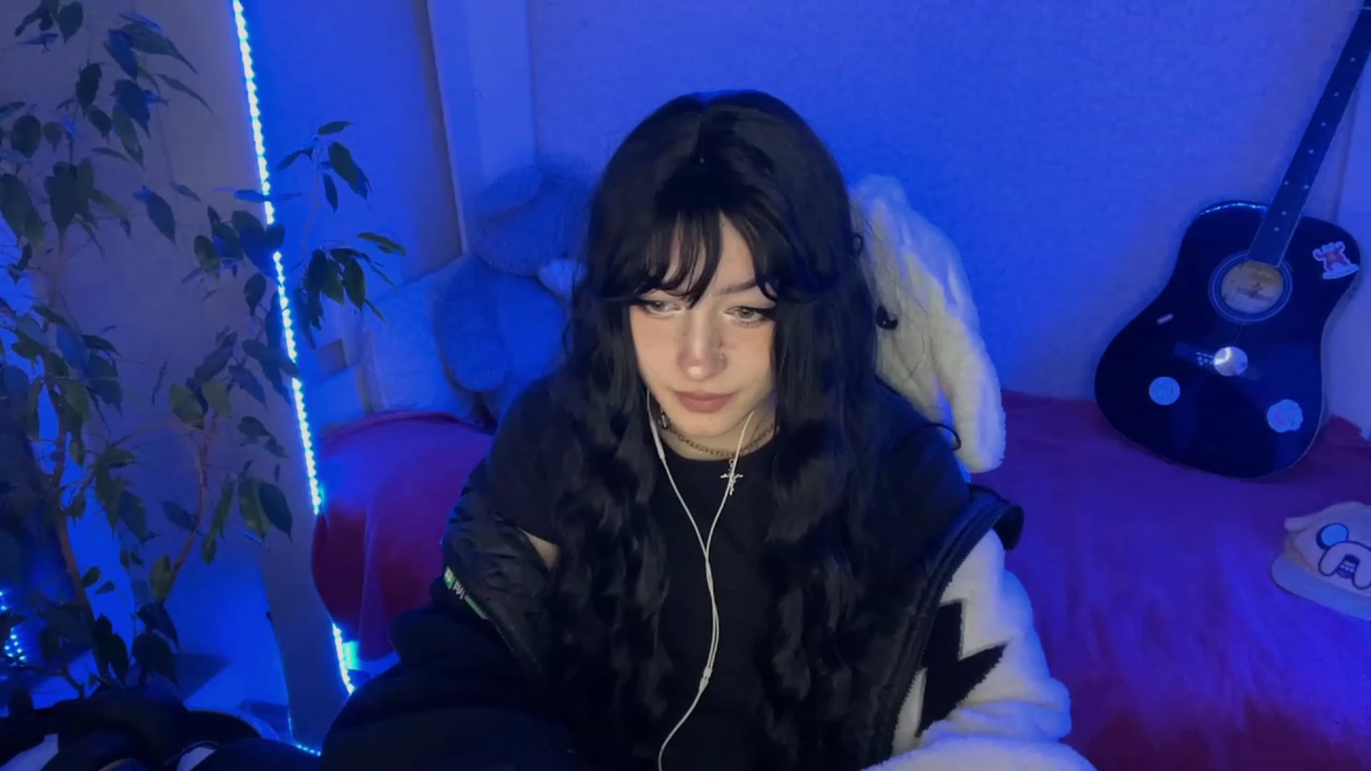 Gallery image thumbnail from Licorice_Alia's myfreecams stream on, 02/04/2023, 23:47 image 5 of 20