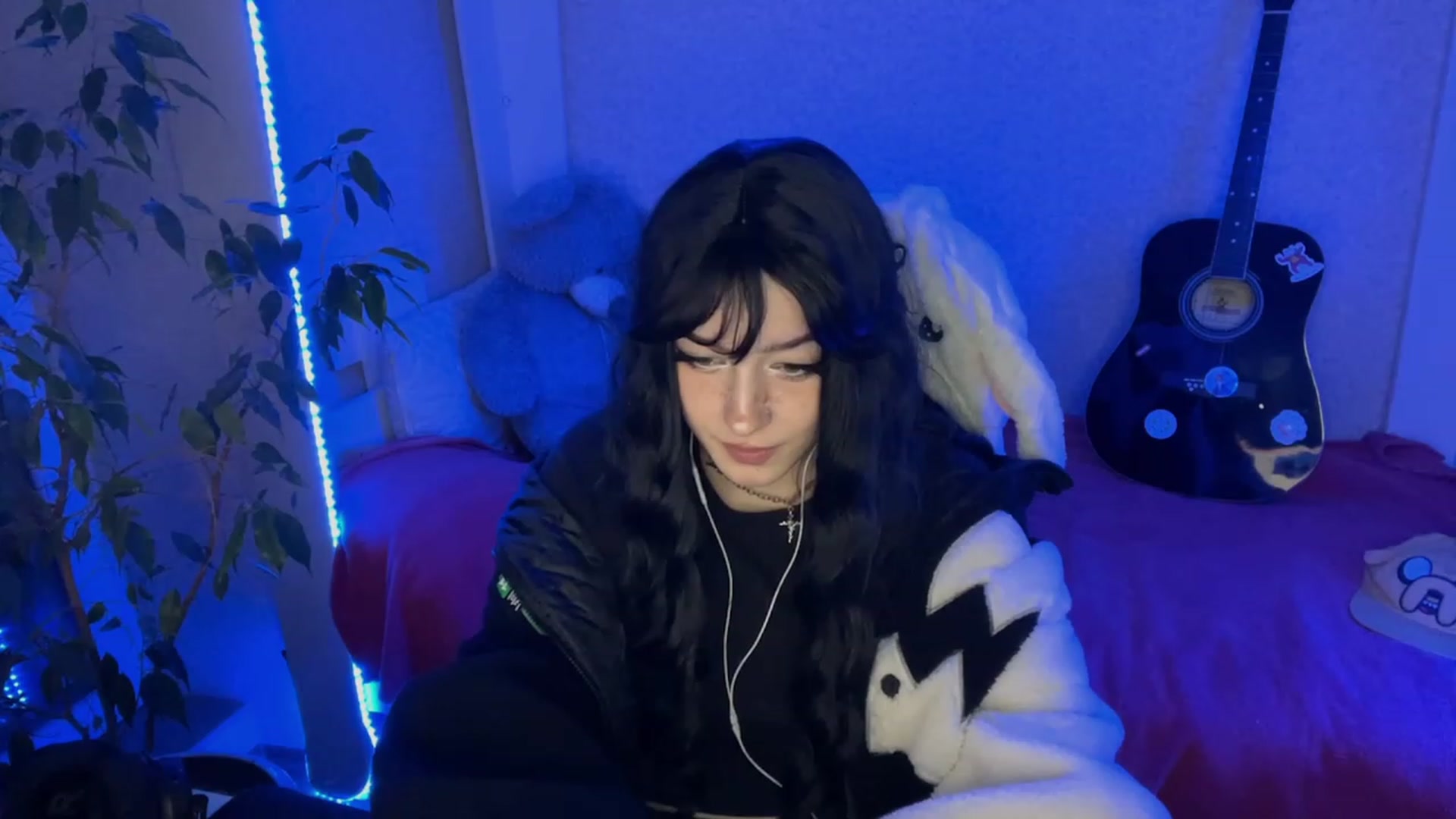 Gallery image thumbnail from Licorice_Alia's myfreecams stream on, 02/05/2023, 01:25 image 10 of 20