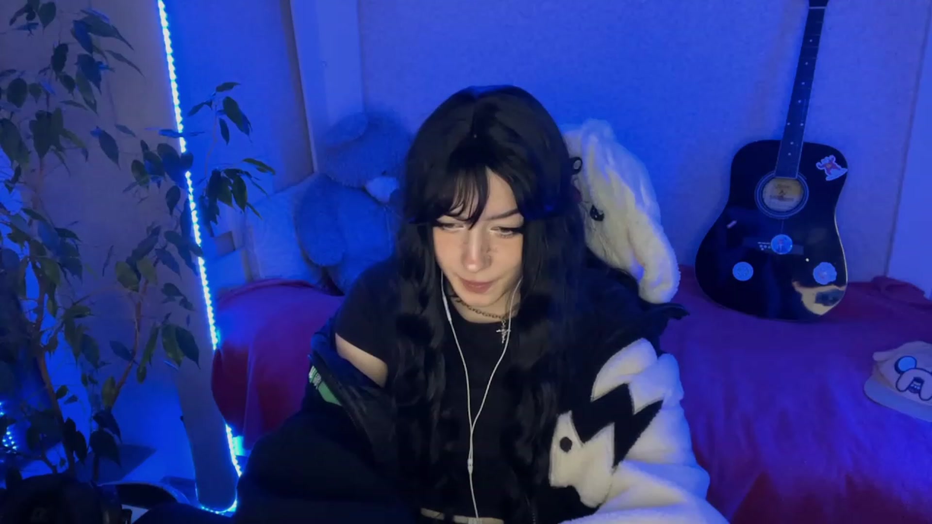 Gallery image thumbnail from Licorice_Alia's myfreecams stream on, 02/05/2023, 01:25 image 3 of 20