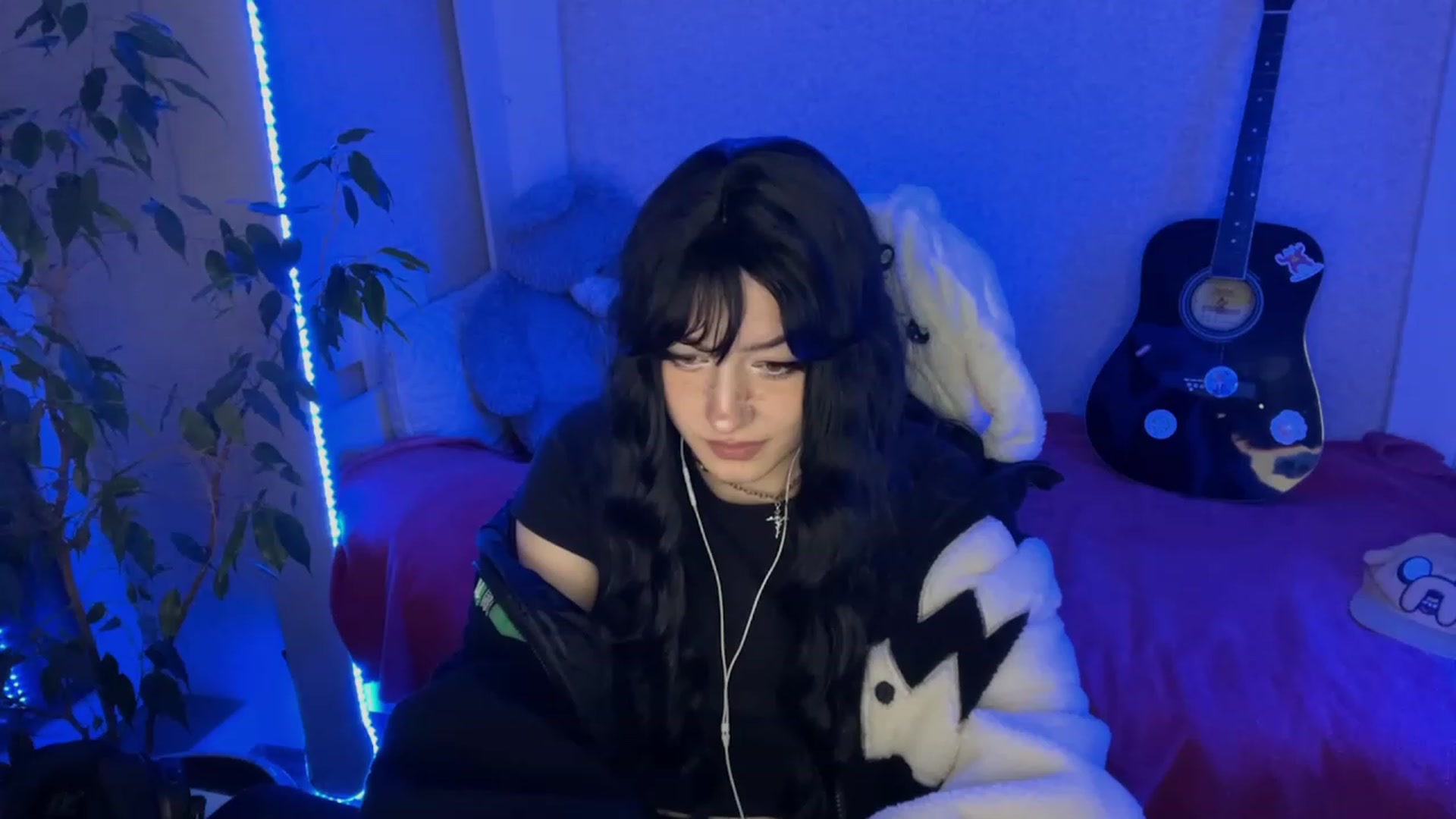 Gallery image thumbnail from Licorice_Alia's myfreecams stream on, 02/05/2023, 01:25 image 1 of 20