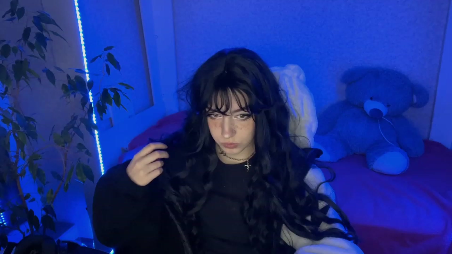 Gallery image thumbnail from Licorice_Alia's myfreecams stream on, 02/05/2023, 22:25 image 10 of 20