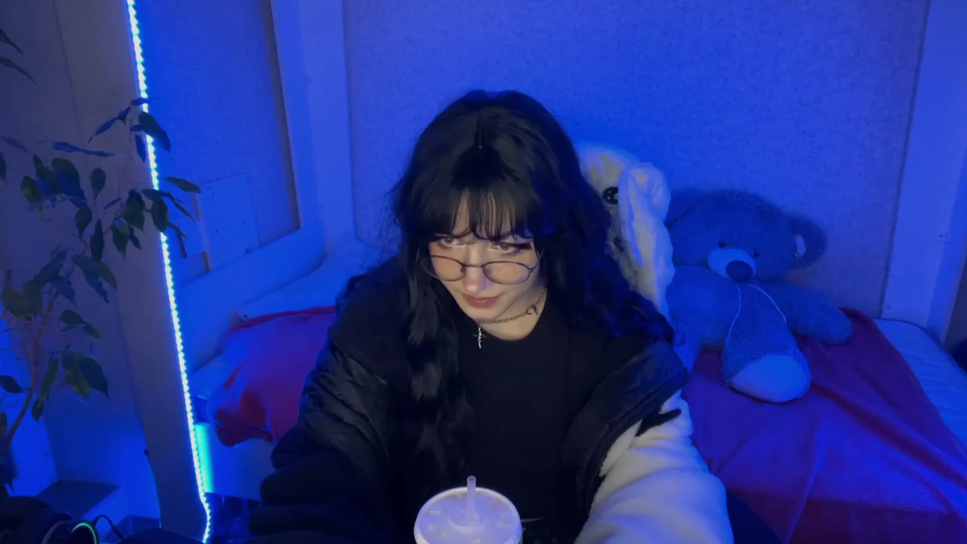 Gallery image thumbnail from Licorice_Alia's myfreecams stream on, 02/08/2023, 24:56 image 19 of 20