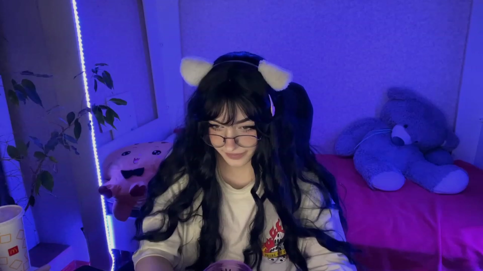 Gallery image thumbnail from Licorice_Alia's myfreecams stream on, 02/15/2023, 01:37 image 2 of 20