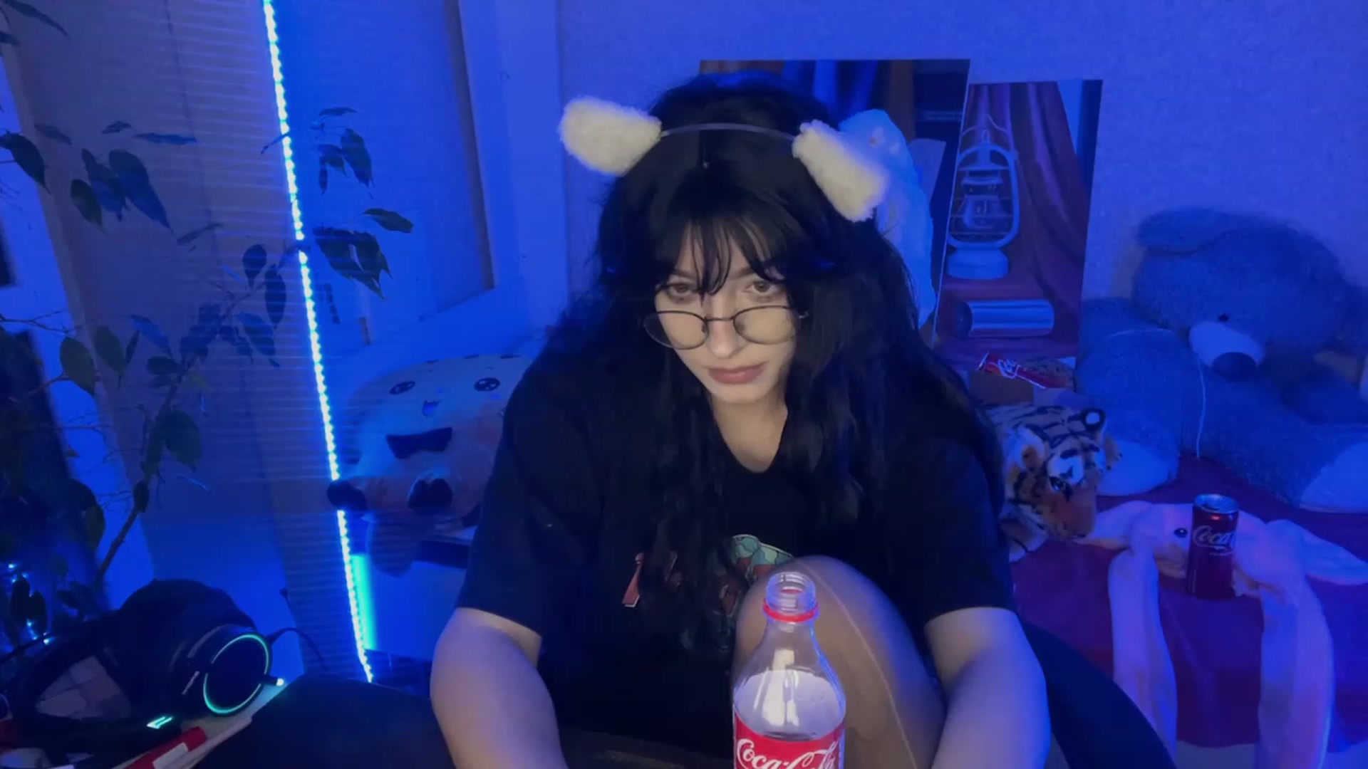 Gallery image thumbnail from Licorice_Alia's myfreecams stream on, 02/19/2023, 03:02 image 10 of 20