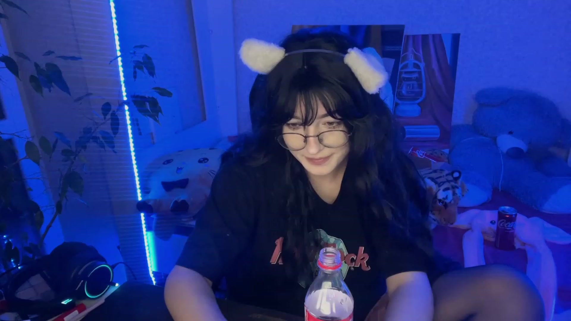 Gallery image thumbnail from Licorice_Alia's myfreecams stream on, 02/19/2023, 03:02 image 5 of 20
