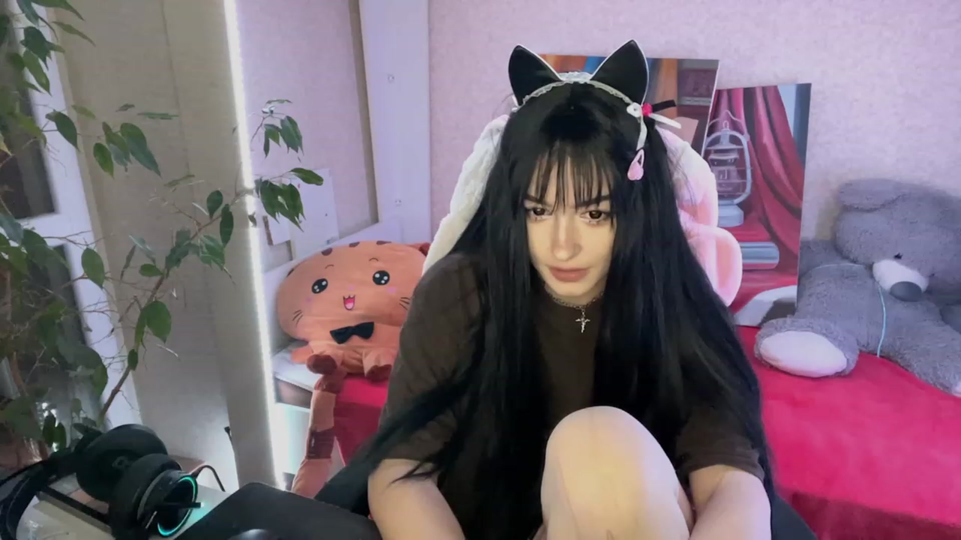 Gallery image thumbnail from Licorice_Alia's myfreecams stream on, 02/20/2023, 24:05 image 13 of 20