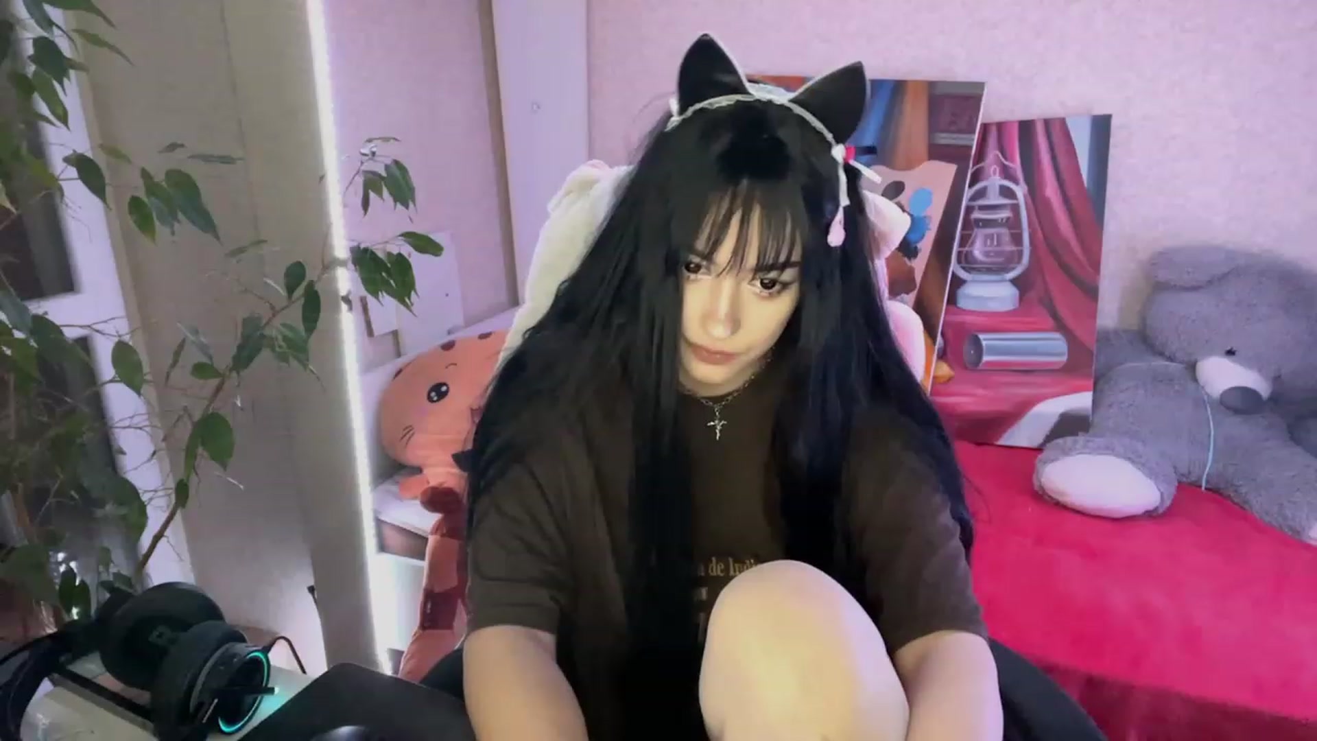 Gallery image thumbnail from Licorice_Alia's myfreecams stream on, 02/20/2023, 01:32 image 6 of 20