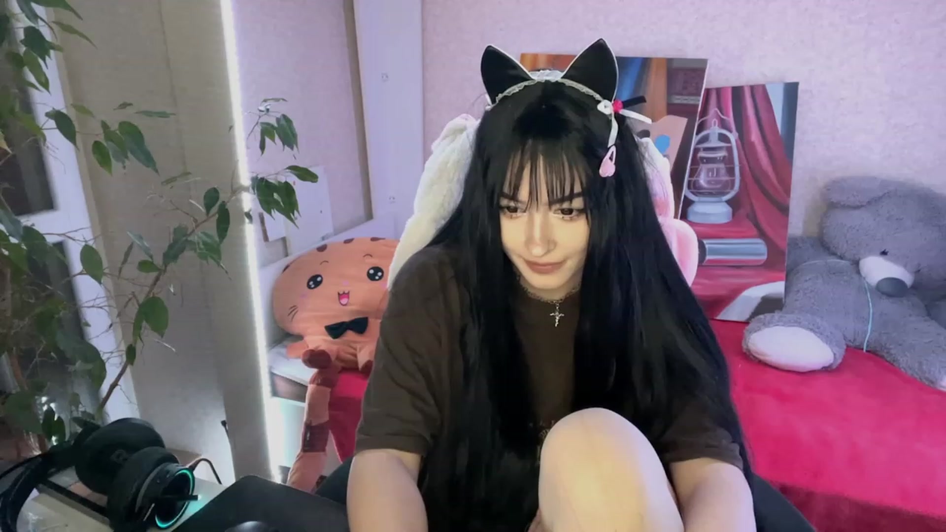 Gallery image thumbnail from Licorice_Alia's myfreecams stream on, 02/20/2023, 01:32 image 10 of 20