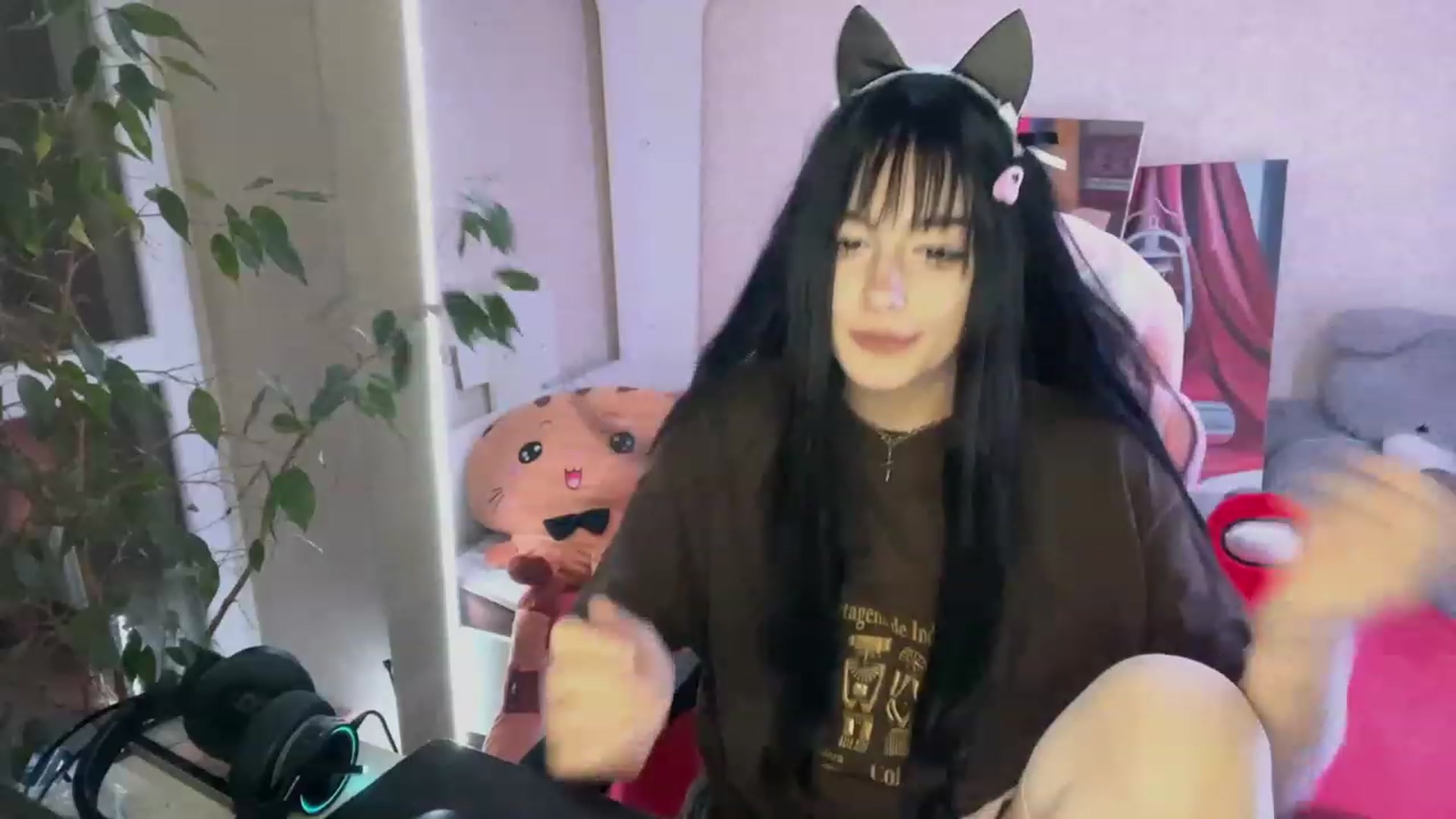 Gallery image thumbnail from Licorice_Alia's myfreecams stream on, 02/20/2023, 01:32 image 16 of 20