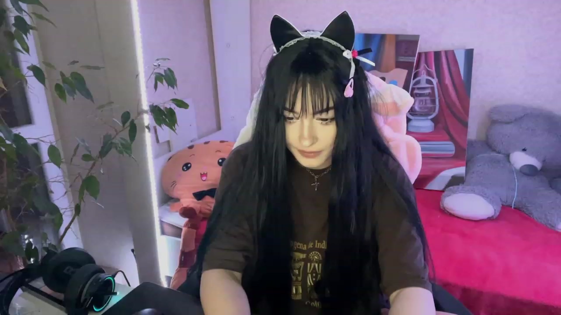 Gallery image thumbnail from Licorice_Alia's myfreecams stream on, 02/20/2023, 01:32 image 5 of 20