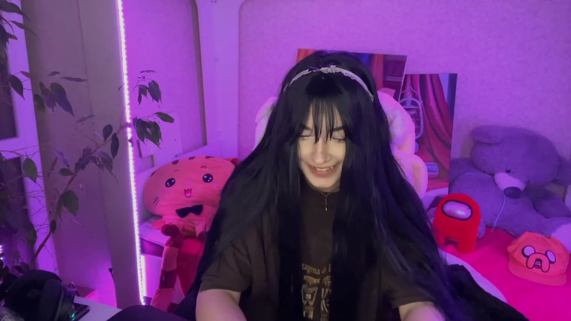 Gallery image thumbnail from Licorice_Alia's myfreecams stream on, 02/21/2023, 01:51 image 5 of 20