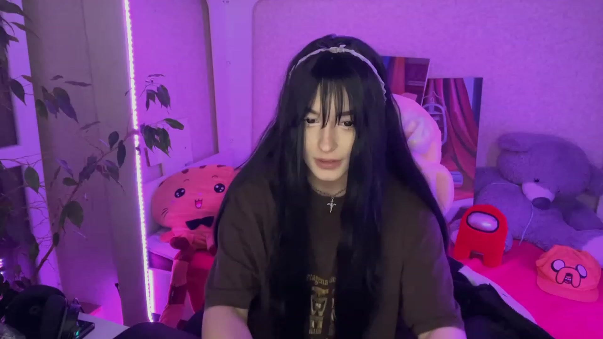 Gallery image thumbnail from Licorice_Alia's myfreecams stream on, 02/21/2023, 01:51 image 13 of 20