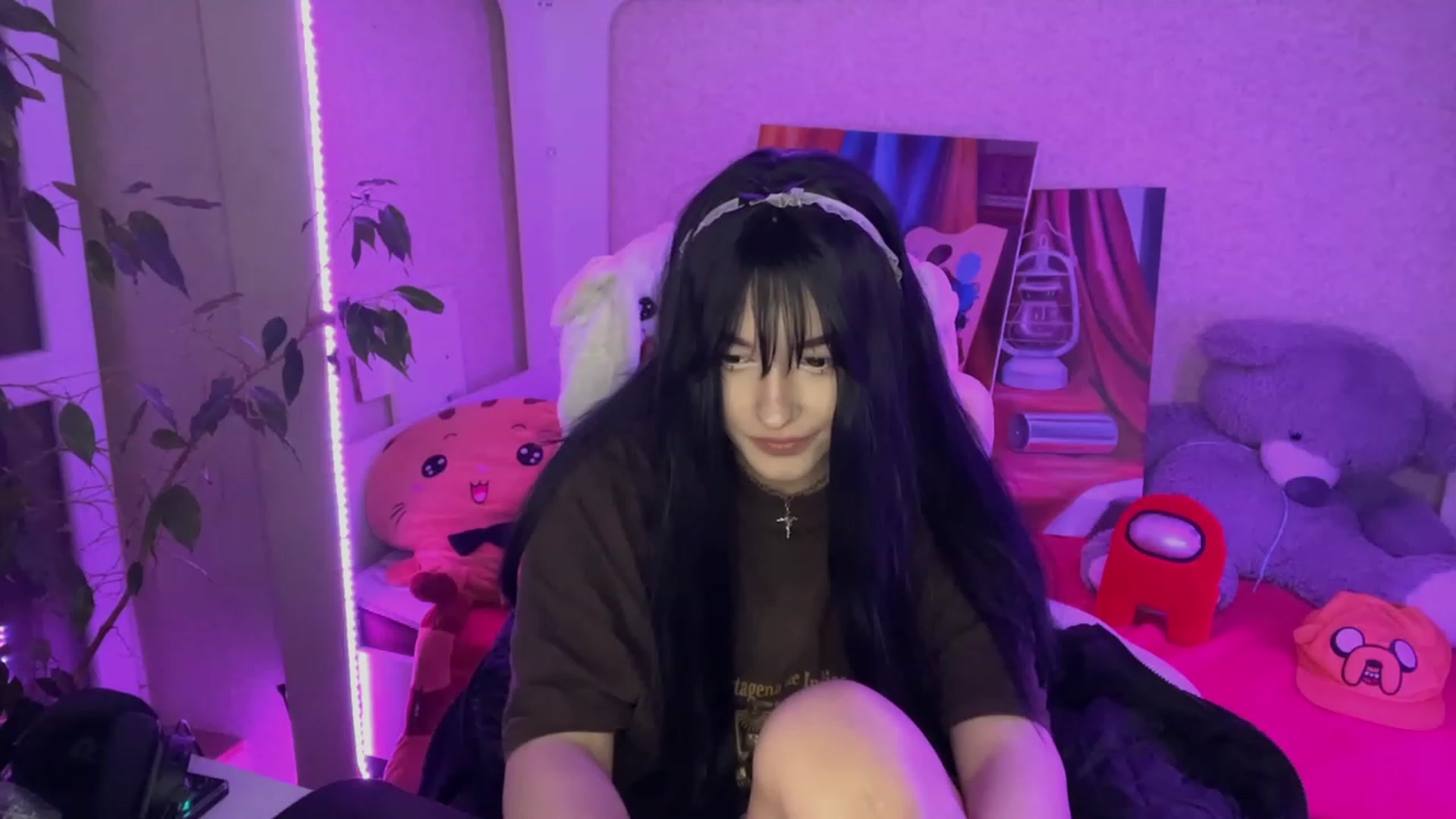 Gallery image thumbnail from Licorice_Alia's myfreecams stream on, 02/21/2023, 01:51 image 10 of 20