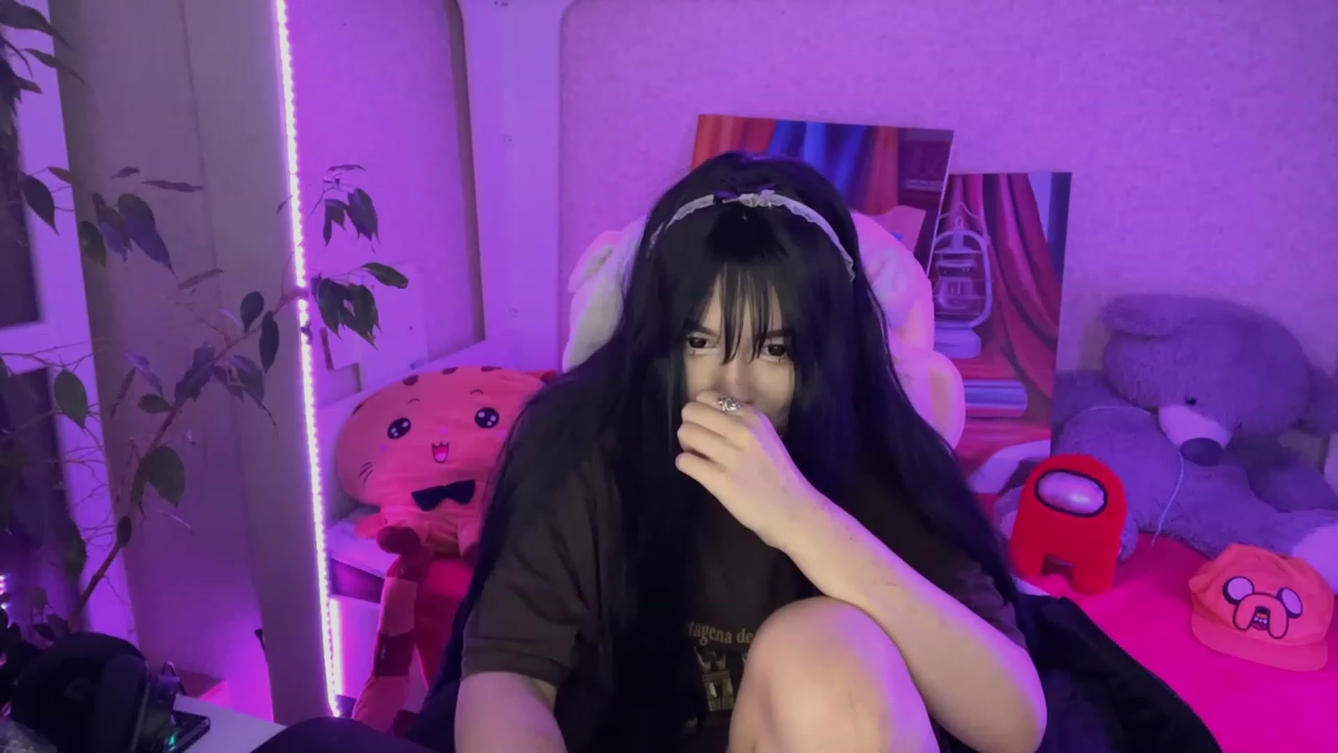 Gallery image thumbnail from Licorice_Alia's myfreecams stream on, 02/21/2023, 01:51 image 15 of 20