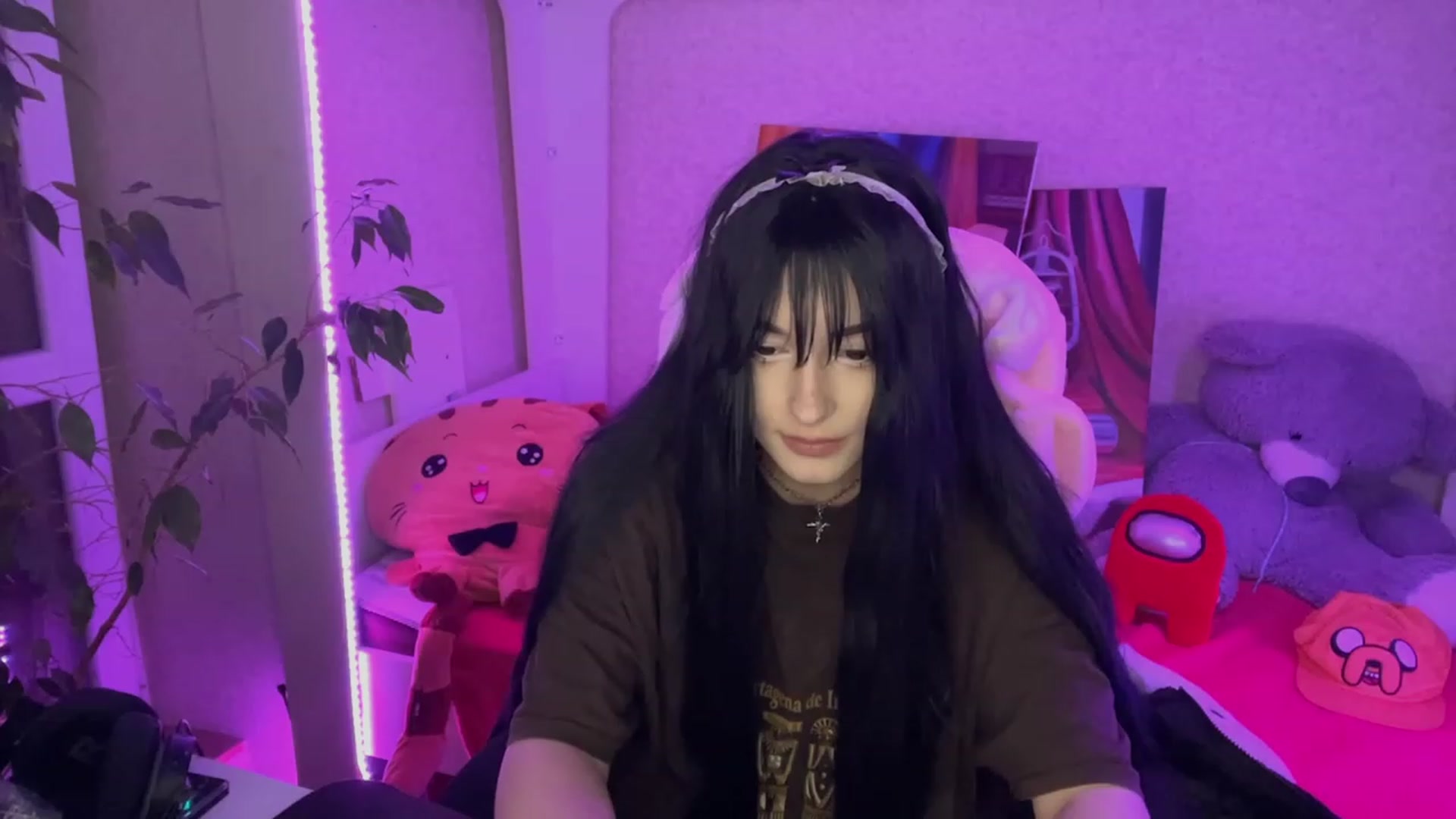 Gallery image thumbnail from Licorice_Alia's myfreecams stream on, 02/21/2023, 01:51 image 14 of 20