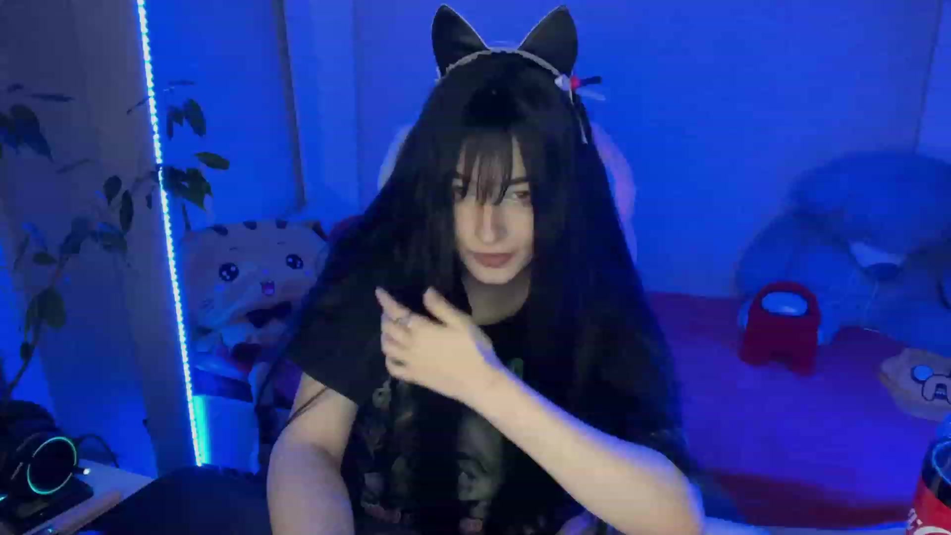 Gallery image thumbnail from Licorice_Alia's myfreecams stream on, 02/23/2023, 24:01 image 3 of 20