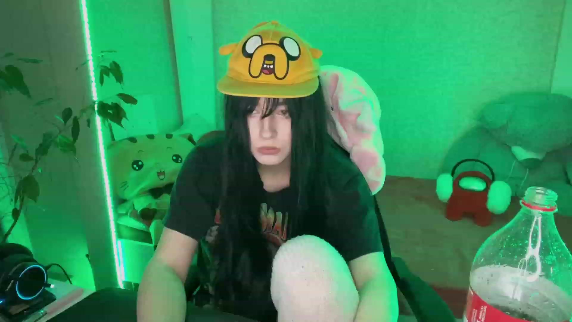 Gallery image thumbnail from Licorice_Alia's myfreecams stream on, 02/23/2023, 02:28 image 14 of 20