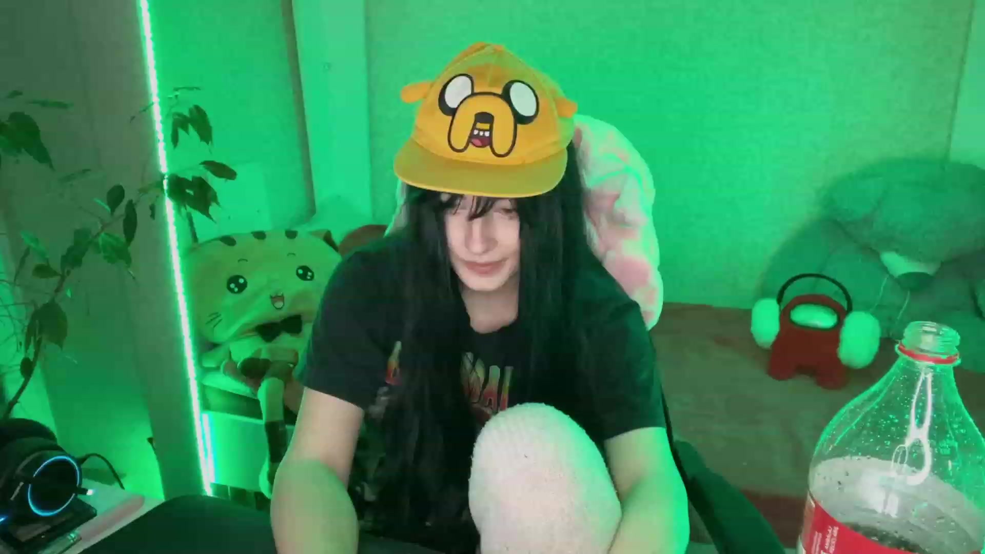 Gallery image thumbnail from Licorice_Alia's myfreecams stream on, 02/23/2023, 02:28 image 16 of 20