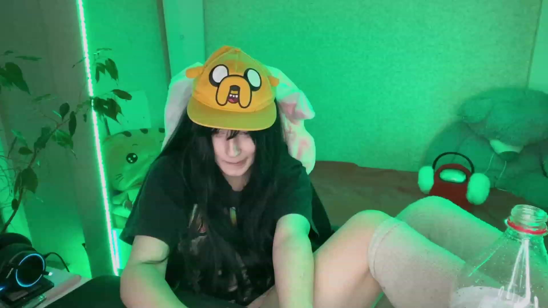 Gallery image thumbnail from Licorice_Alia's myfreecams stream on, 02/23/2023, 02:28 image 20 of 20