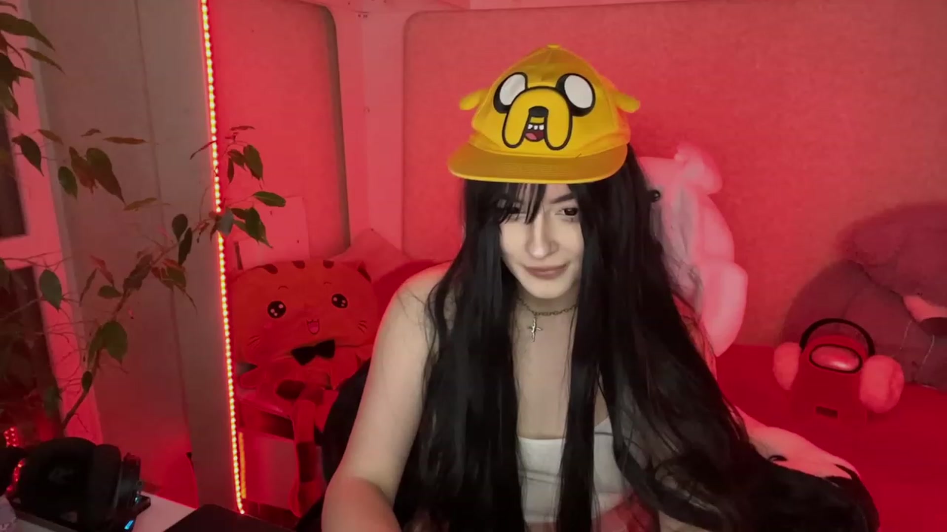 Gallery image thumbnail from Licorice_Alia's myfreecams stream on, 02/25/2023, 01:38 image 14 of 20