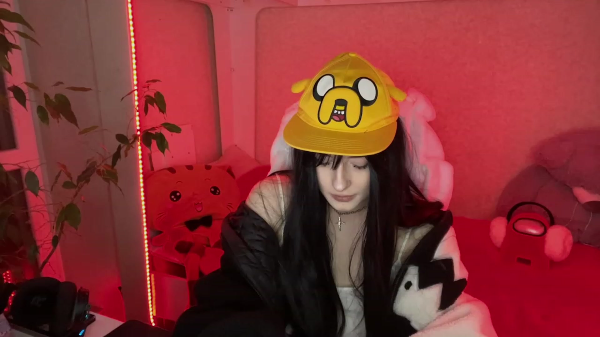 Gallery image thumbnail from Licorice_Alia's myfreecams stream on, 02/25/2023, 01:38 image 9 of 20