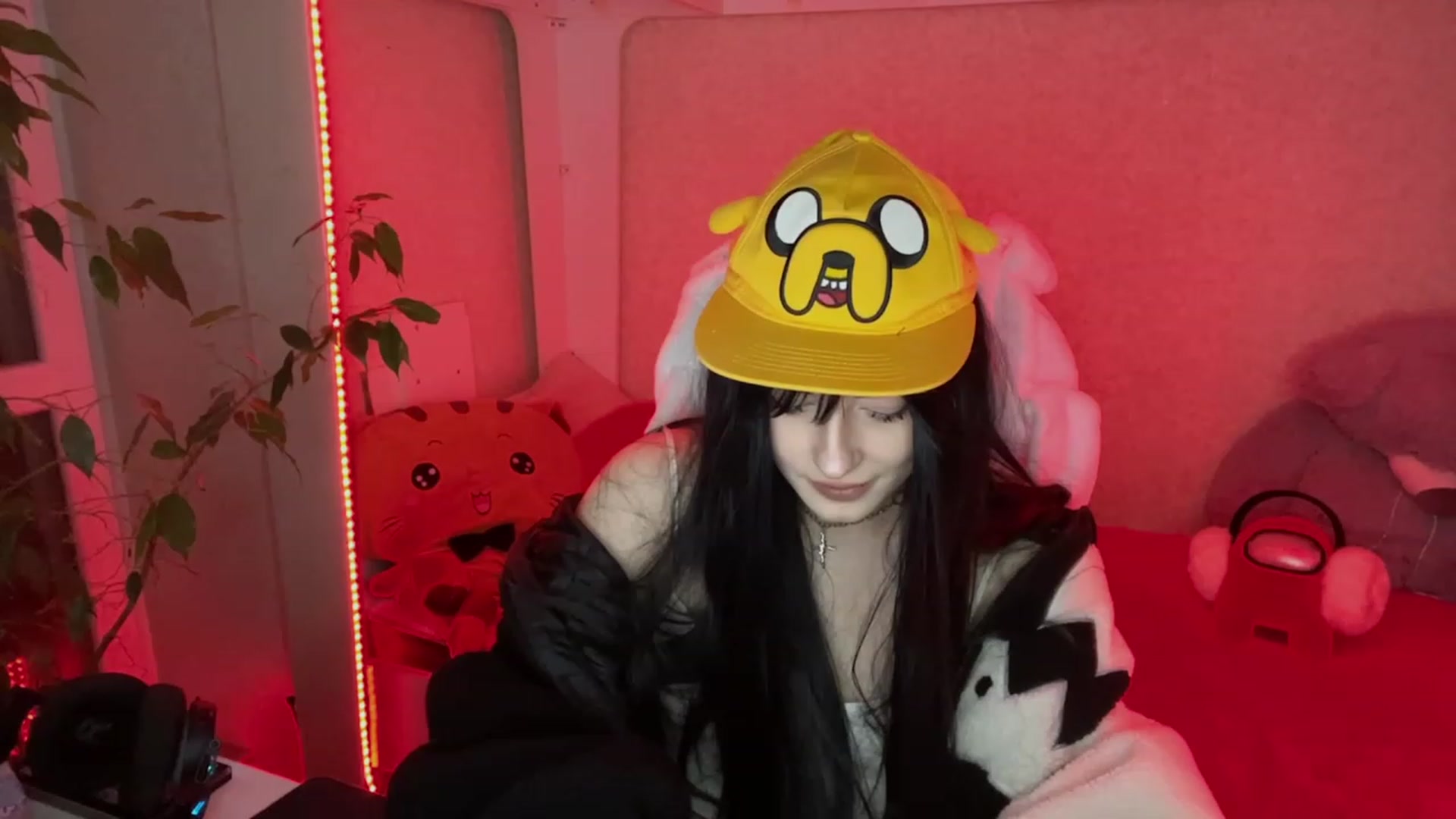 Gallery image thumbnail from Licorice_Alia's myfreecams stream on, 02/25/2023, 01:38 image 7 of 20