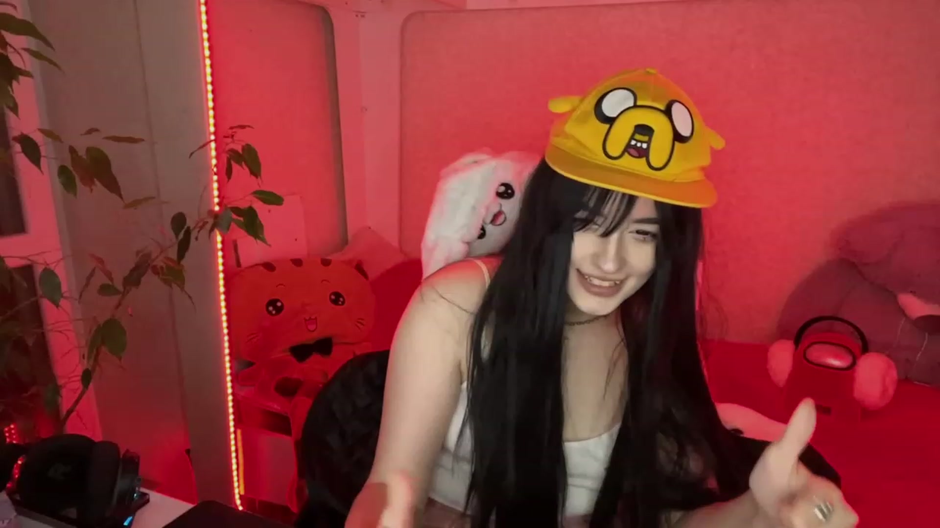 Gallery image thumbnail from Licorice_Alia's myfreecams stream on, 02/25/2023, 01:38 image 15 of 20