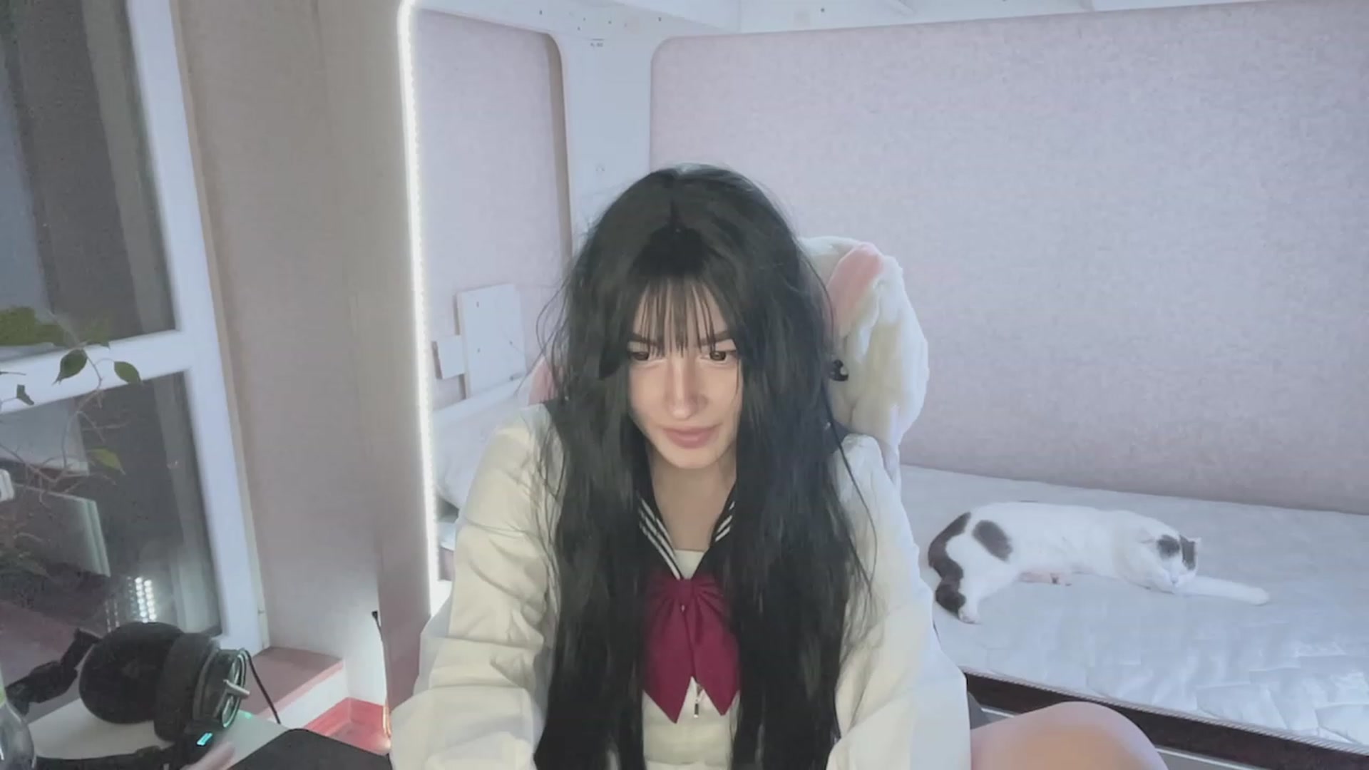 Gallery image thumbnail from Licorice_Alia's myfreecams stream on, 03/14/2023, 24:35 image 15 of 20